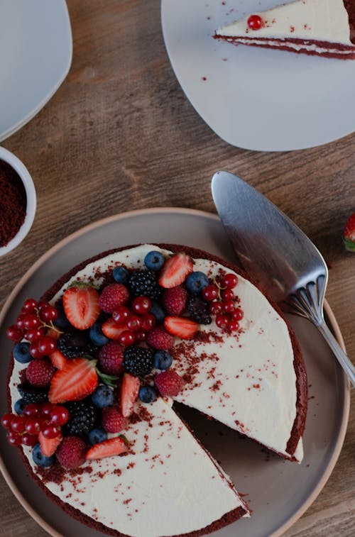 Free Top View of a Berries on a Cake Stock Photo