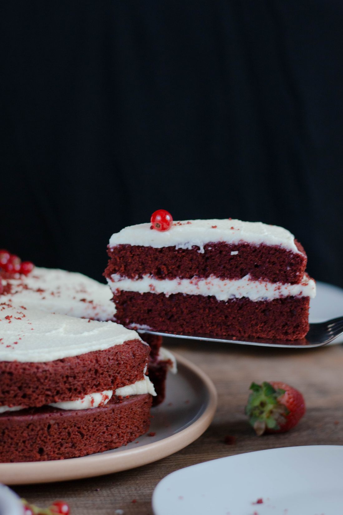 Velvet layer cake