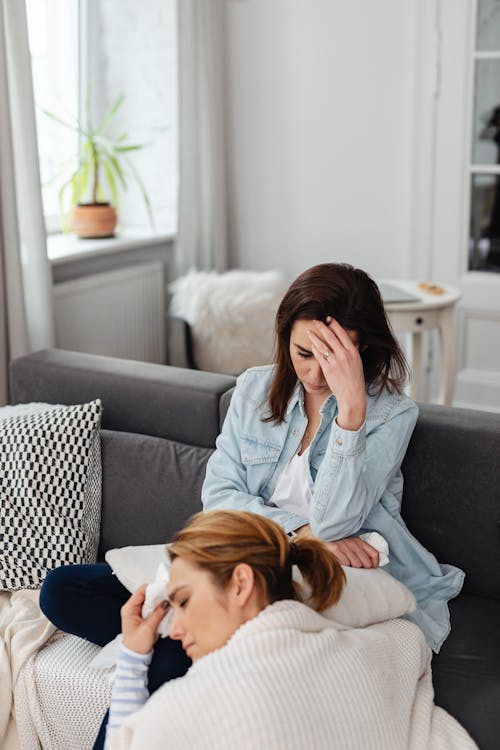 Immagine gratuita di ansioso, donne, donne caucasiche