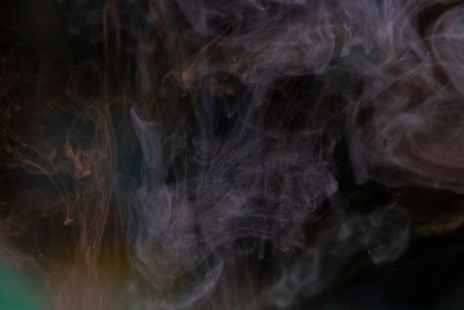 Vapor clouds forming abstract and artistic shapes - inspire creativity shroom pen Vapor clouds forming abstract and artistic shapes - inspire creativity shroom pen