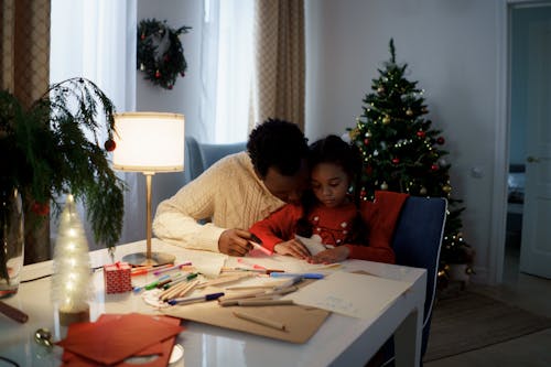 Dad and Daughter Makes a Christmas Letter