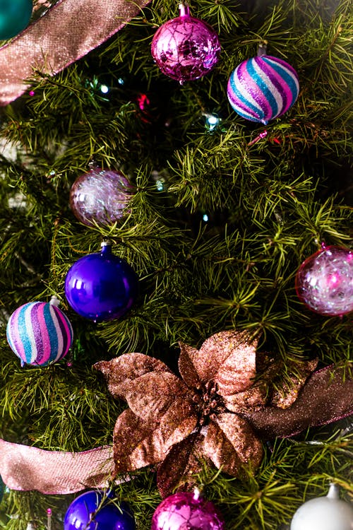 Close-Up Shot of Christmas Balls on a Christmas Tree