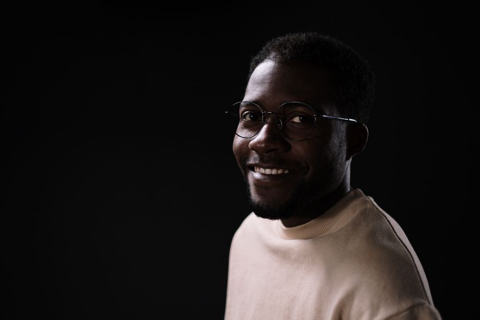 DesignLumo AI Portrait for Profile Photo