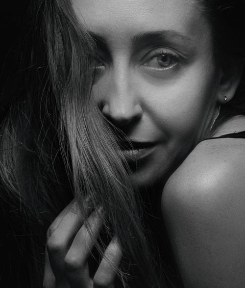 Free Monochrome close-up of woman with flowing hair, Kyiv, Ukraine. Stock Photo