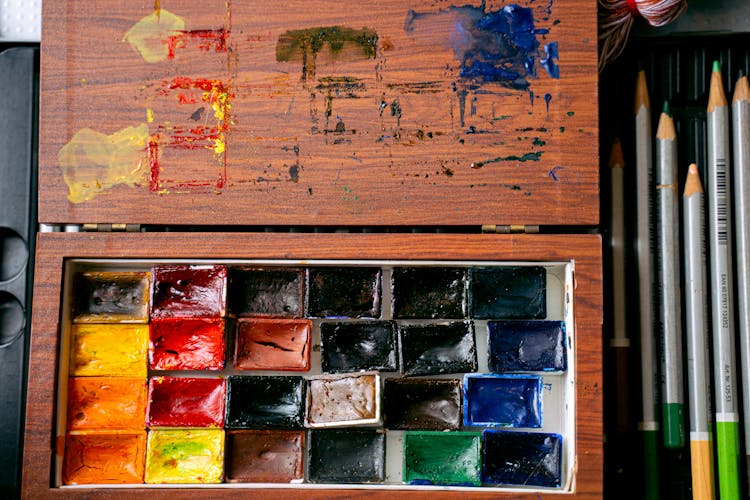 Watercolor In A Wooden Box