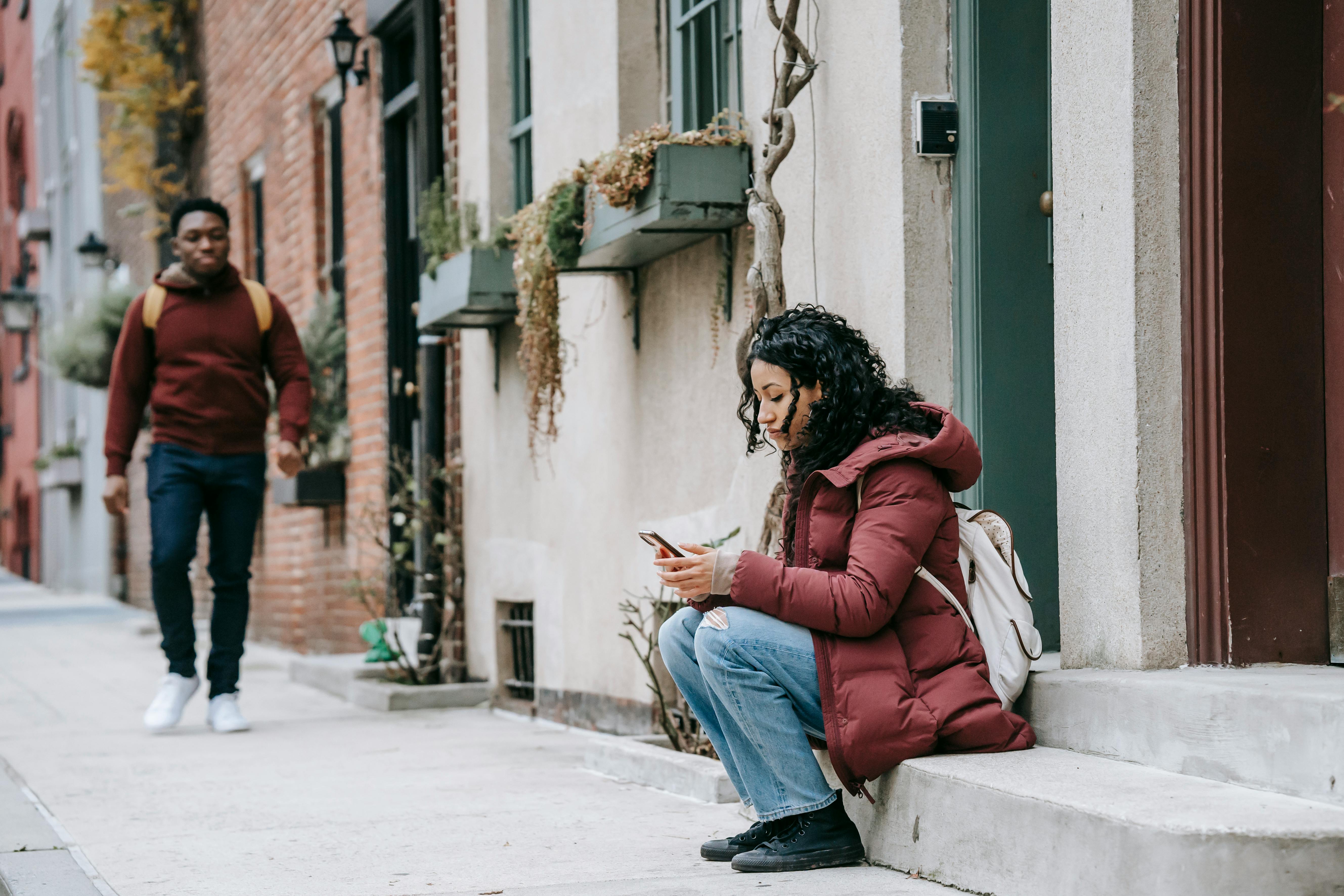 What to Do While Waiting for College Admissions Decisions — Photo by Keira Burton on Pexels