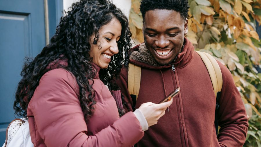 Online Dating Messaging Tips: How to Communicate Well