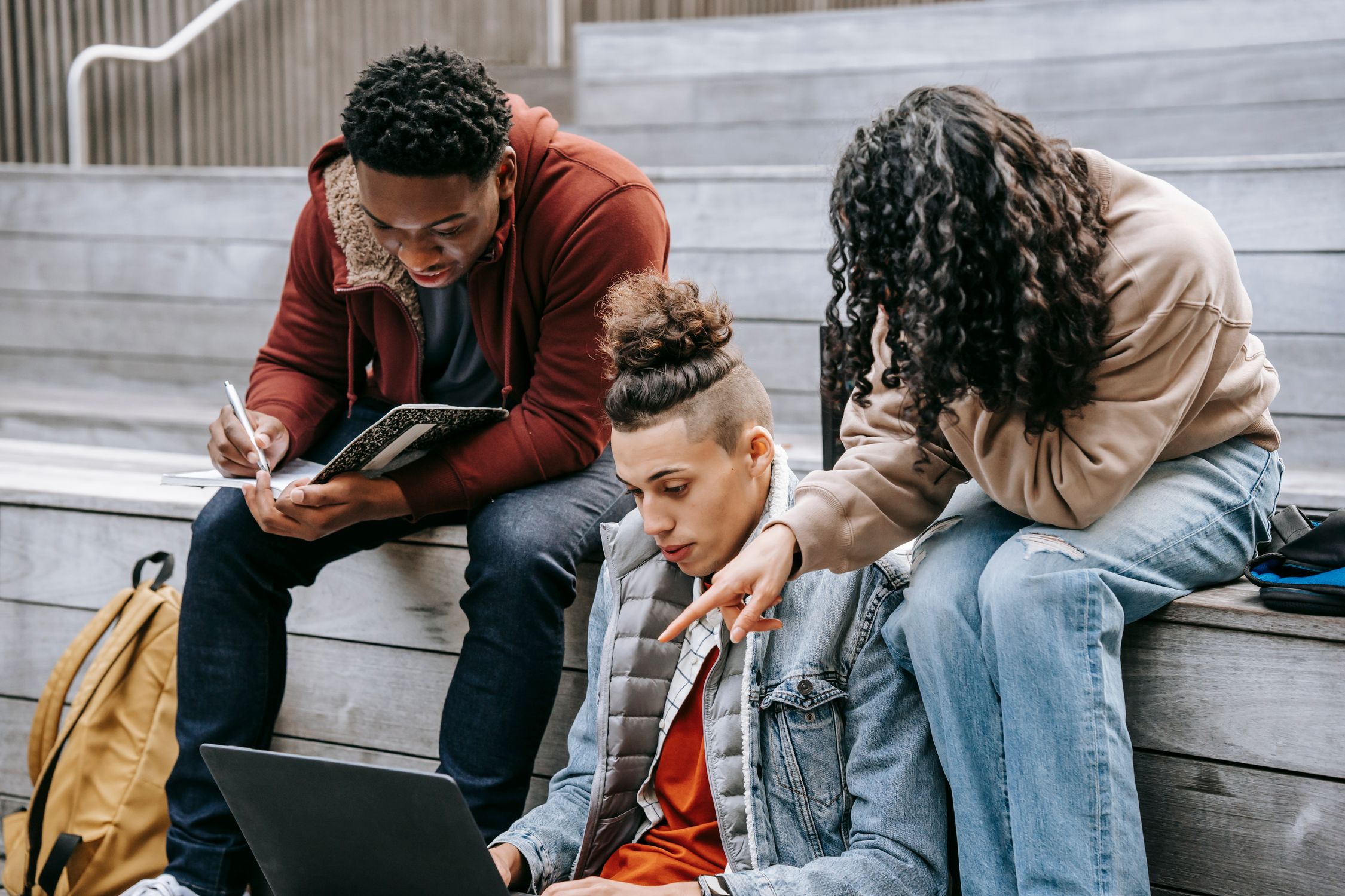 Seven Practical Steps to Take When Applying for Various Academic Endeavours Seven Practical Steps to Take When Applying for Various Academic Endeavours