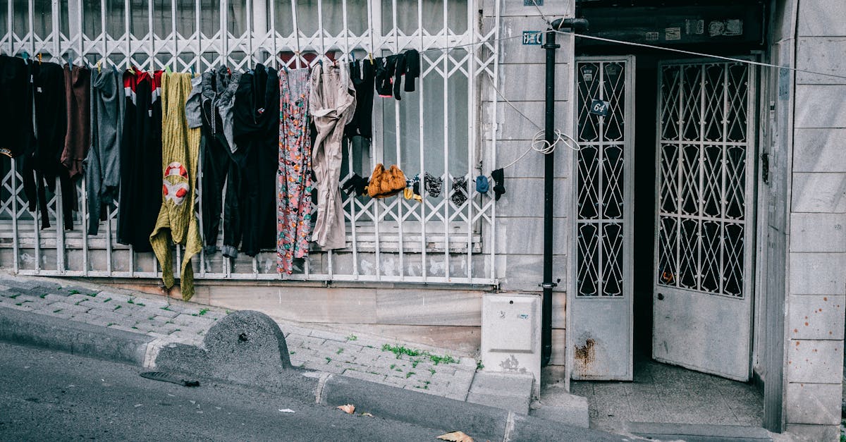 How to dry clothes without a drying rack