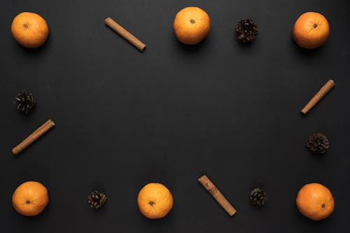 Oranges, Cones and Cinnamon Frame
