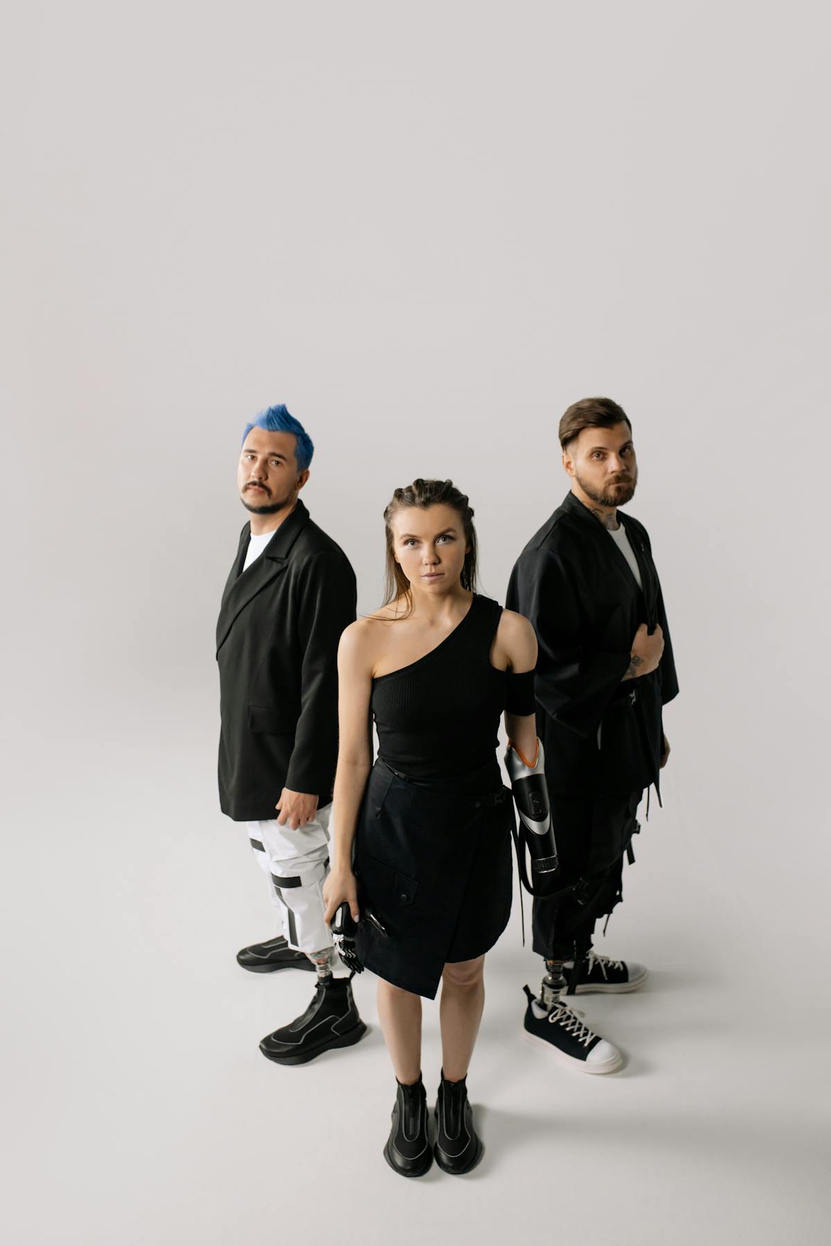 Augmented reality shopping experience using a smartphone to visualize a product in a room