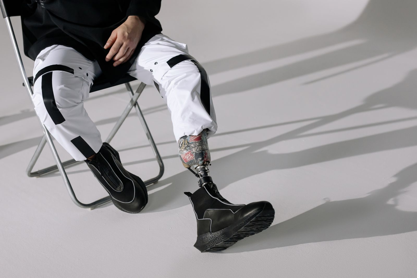 Bare feet resting in bright natural light for toe and forefoot support guidance