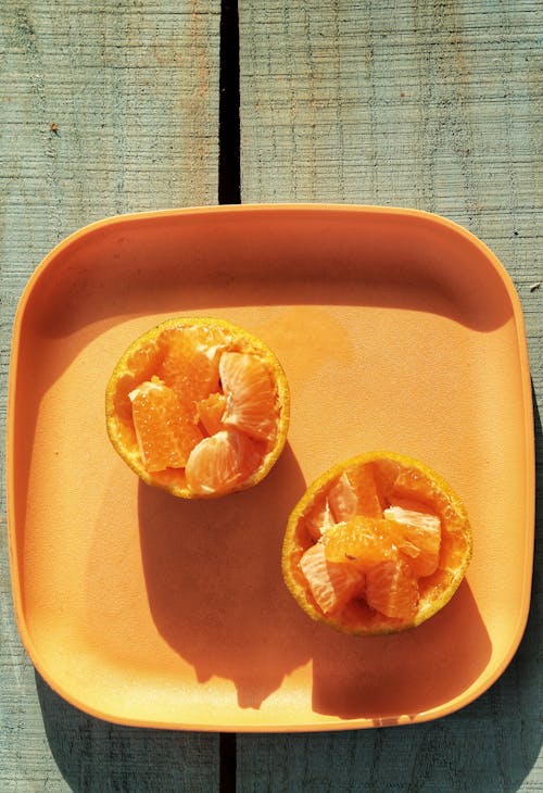 Бесплатное стоковое фото с апельсины, вертикальный выстрел, витамин c