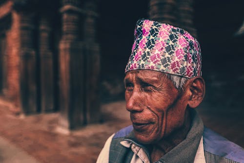 Foto d'estoc gratuïta de ancians, dona índia, foto de la cara