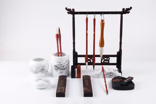 Free Authentic Chinese brush pen holder with calligraphy set, perfect for art and tradition enthusiasts. Stock Photo
