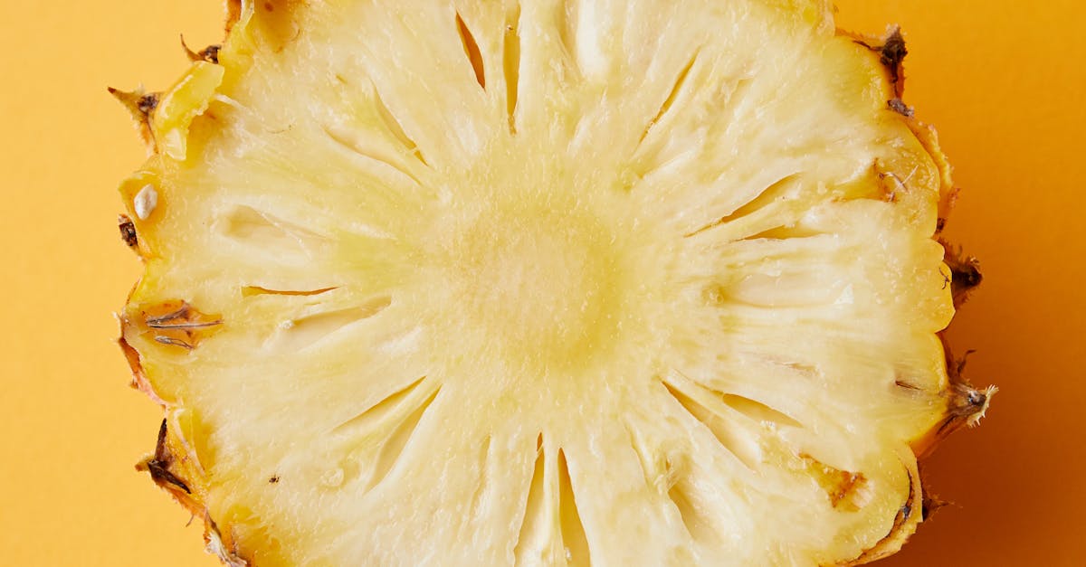 How to eat a pineapple core