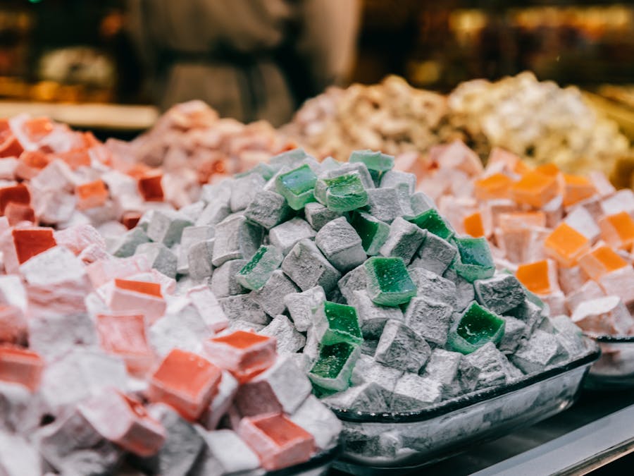 How many carbs should I eat to stay in ketosis?