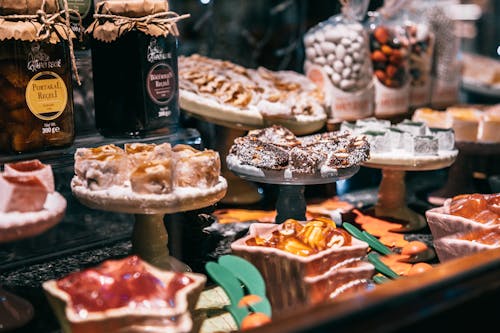 Free Assorted Turkish delights and jam on showcase of market selling delicious traditional sweets Stock Photo