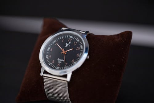 Free Close Up Photo of a Wristwatch Stock Photo