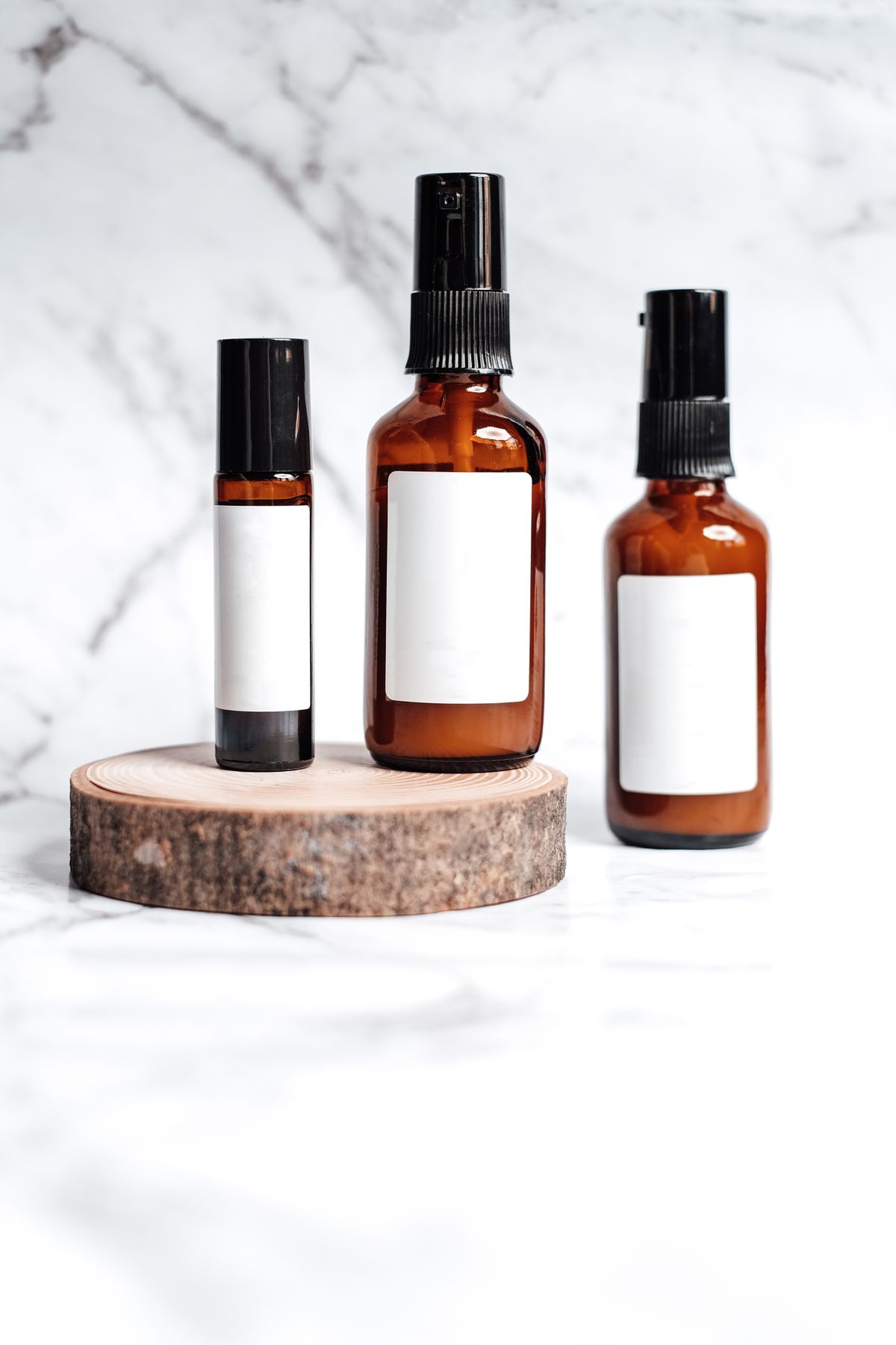 Cosmetic packaging bottles used as sourcing reference
