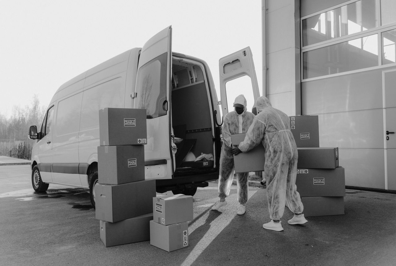 Storage & moves to storage Wallingford — removals work in progress