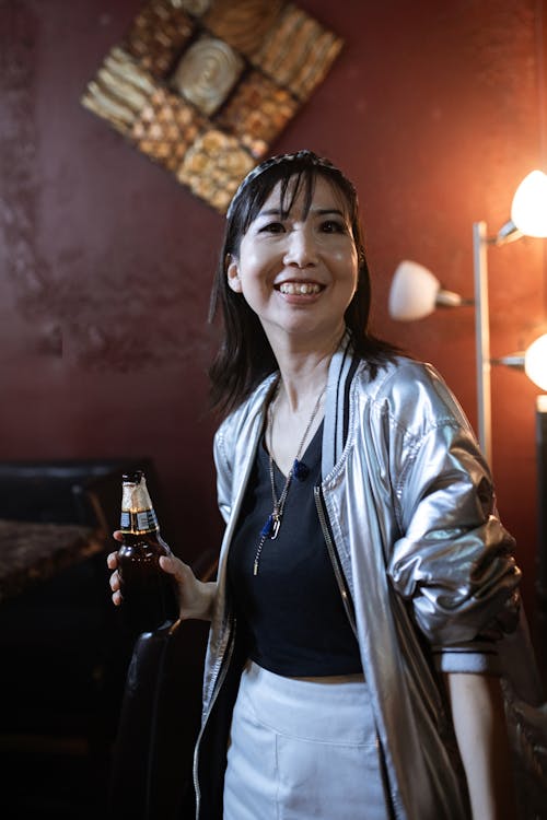 Ilmainen kuvapankkikuva tunnisteilla aasialainen nainen, aikuinen, hymyily