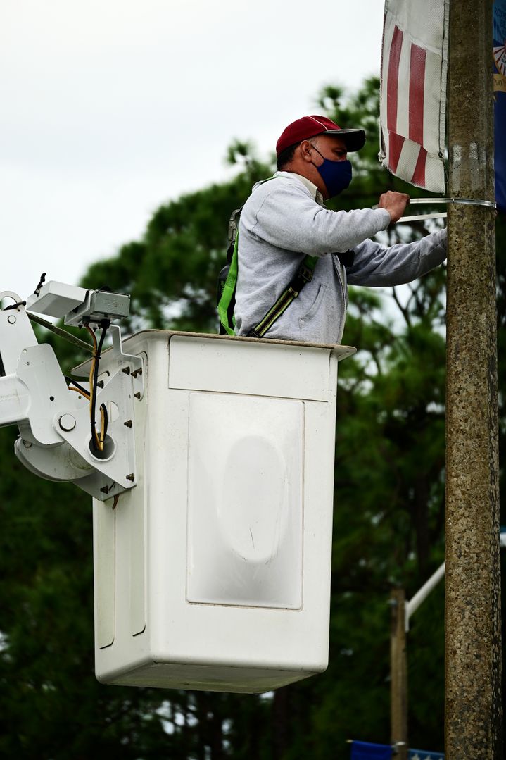 Electrician jobs Orem professional electrician working on a commercial project in Orem UT