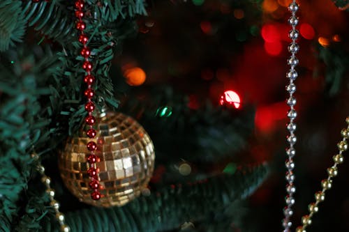 Foto d'estoc gratuïta de arbre de Nadal, bauble de nadal, bokeh