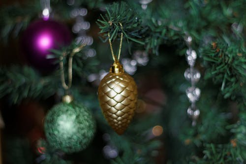 Foto d'estoc gratuïta de arbre de Nadal, bauble de nadal, bokeh