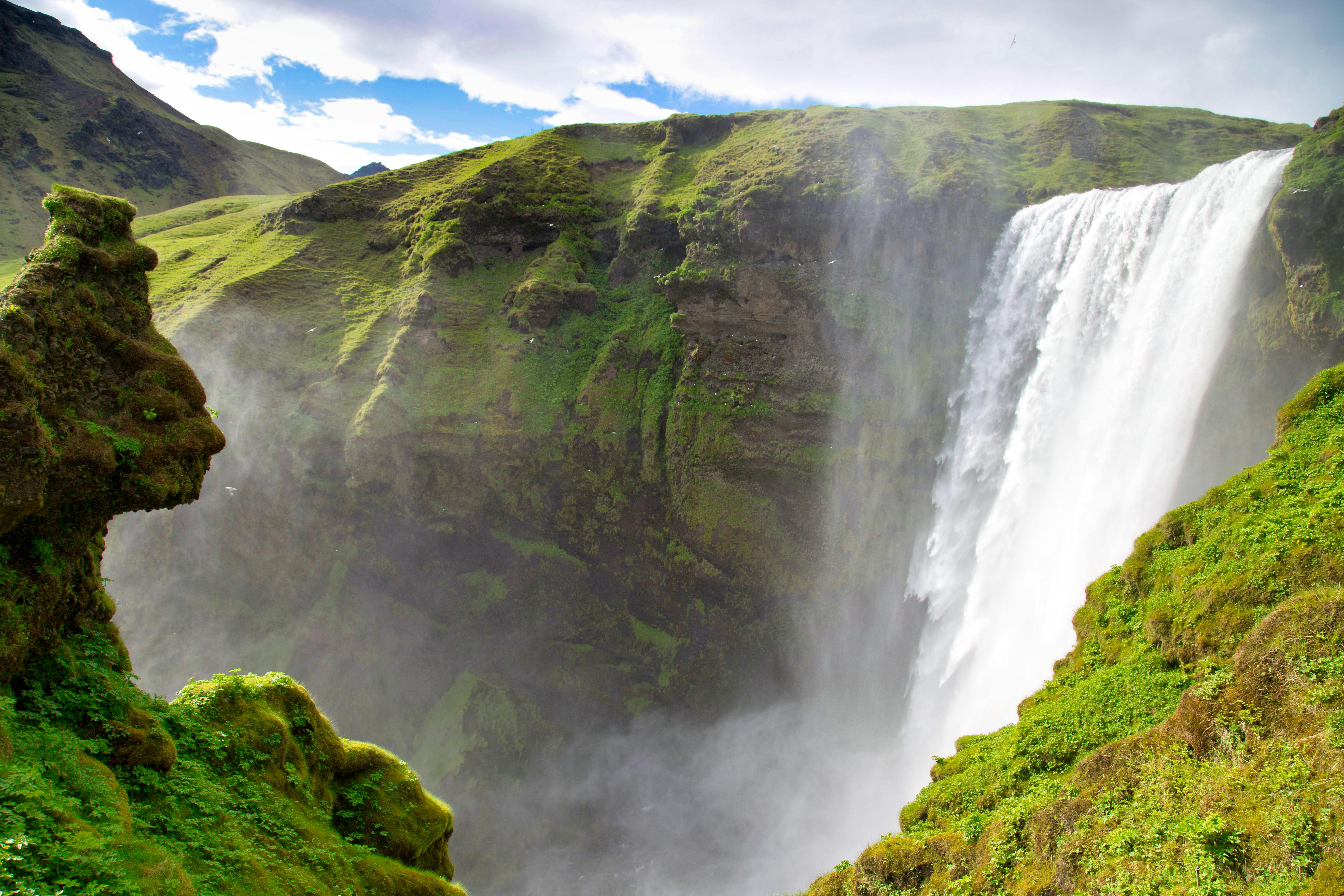 Waterfall Skogafoss Iceland Aquarell Painting by Matthias Hauser