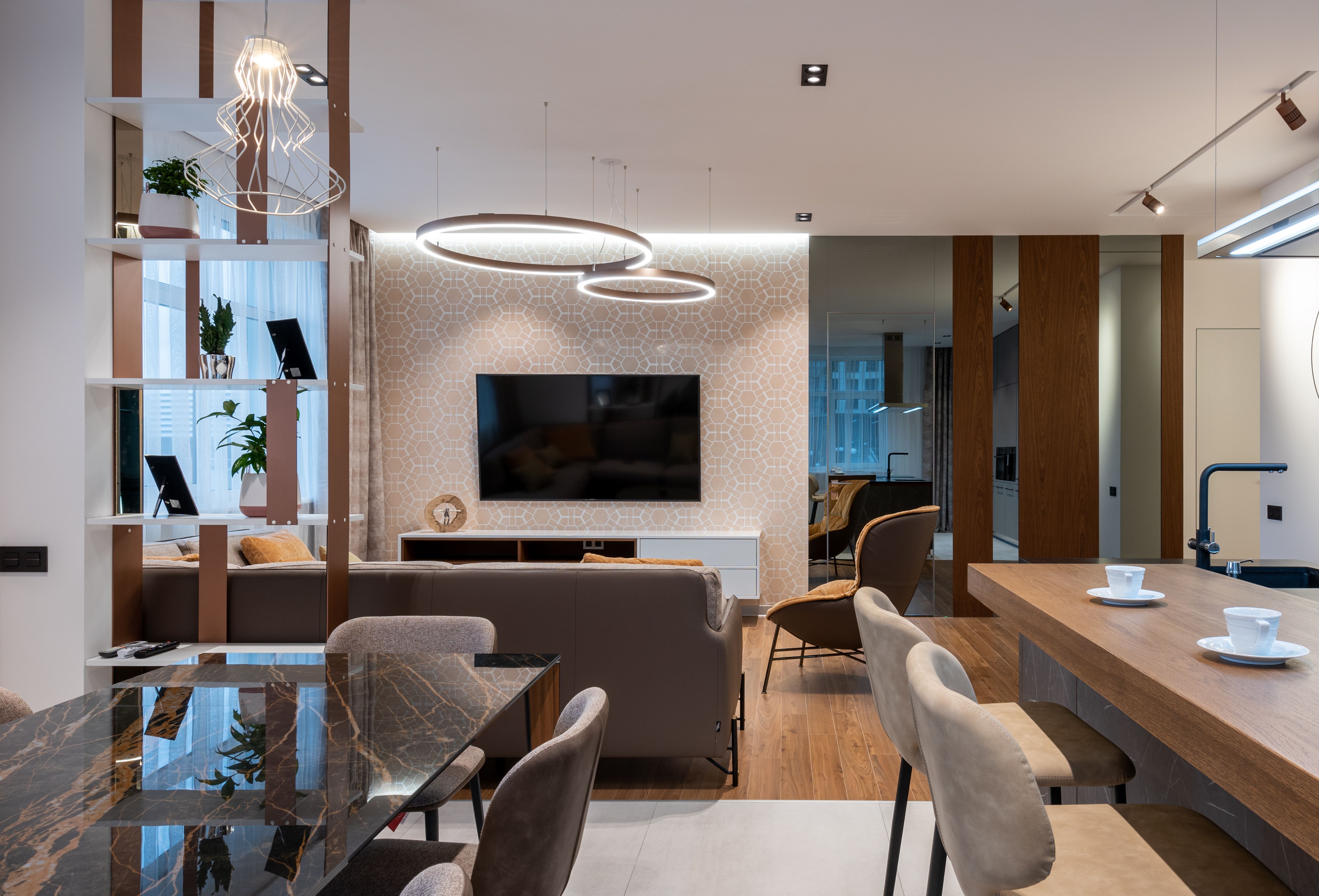 Light modern room interior in studio · Free Stock Photo