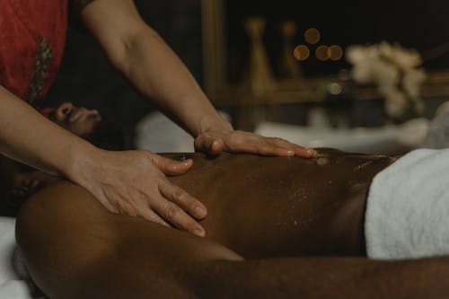 Kostenlos Kostenloses Stock Foto zu hände, massage, schwarzer mann Stock-Foto
