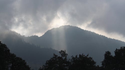 光束, 多雲的天空, 天空之光 的 免费素材图片