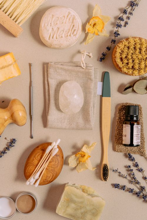 Free Discover eco-friendly skincare essentials in a natural flat lay setting. Stock Photo