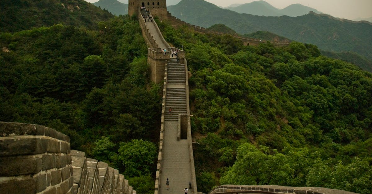 How long does concrete take to dry before you can walk on it