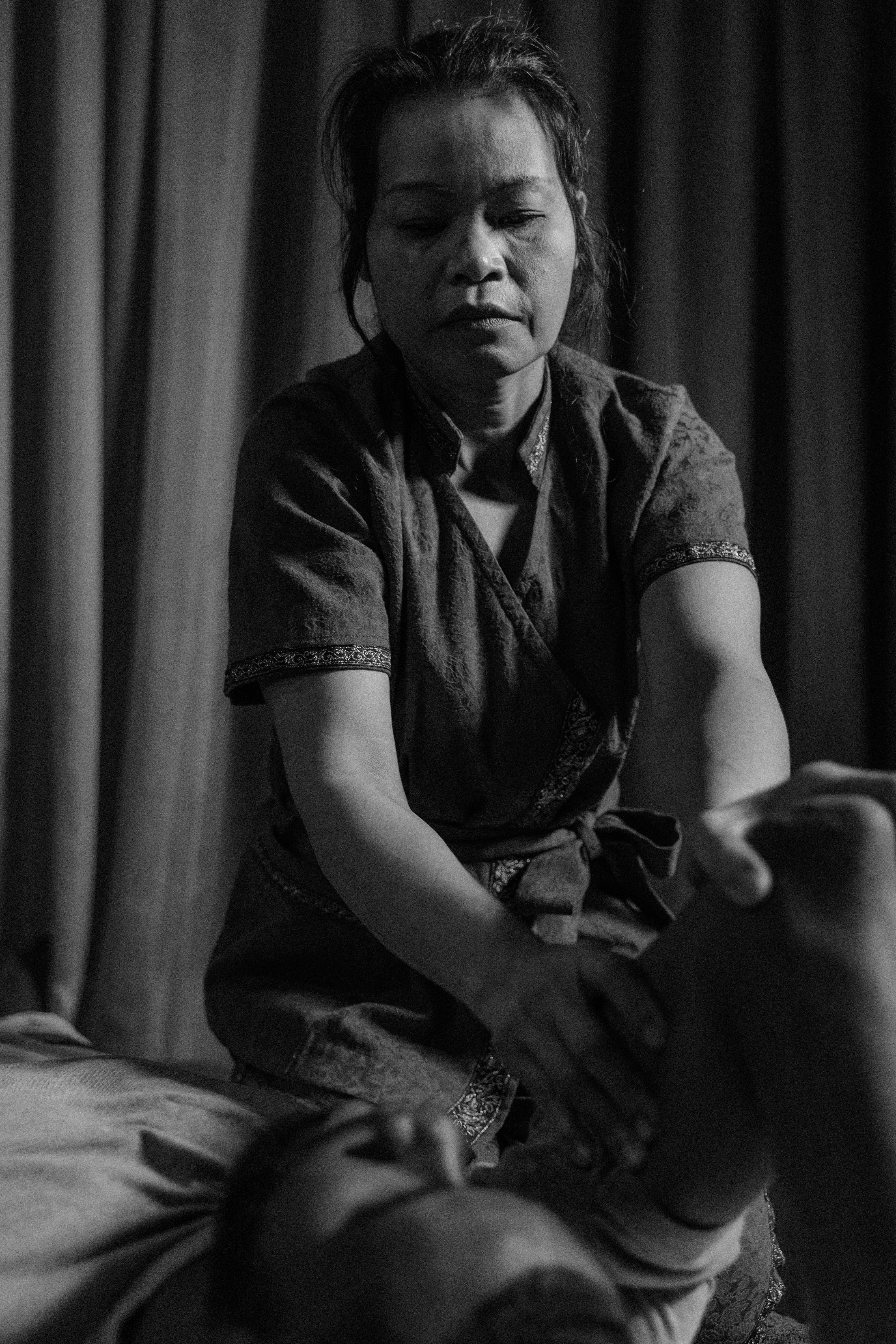 Thai Massage Bristol UK: Discover the Ultimate Relaxation Experience 4 How Thai Massage in Bristol Can Alleviate Stress: Expert Insights and Client Testimonials