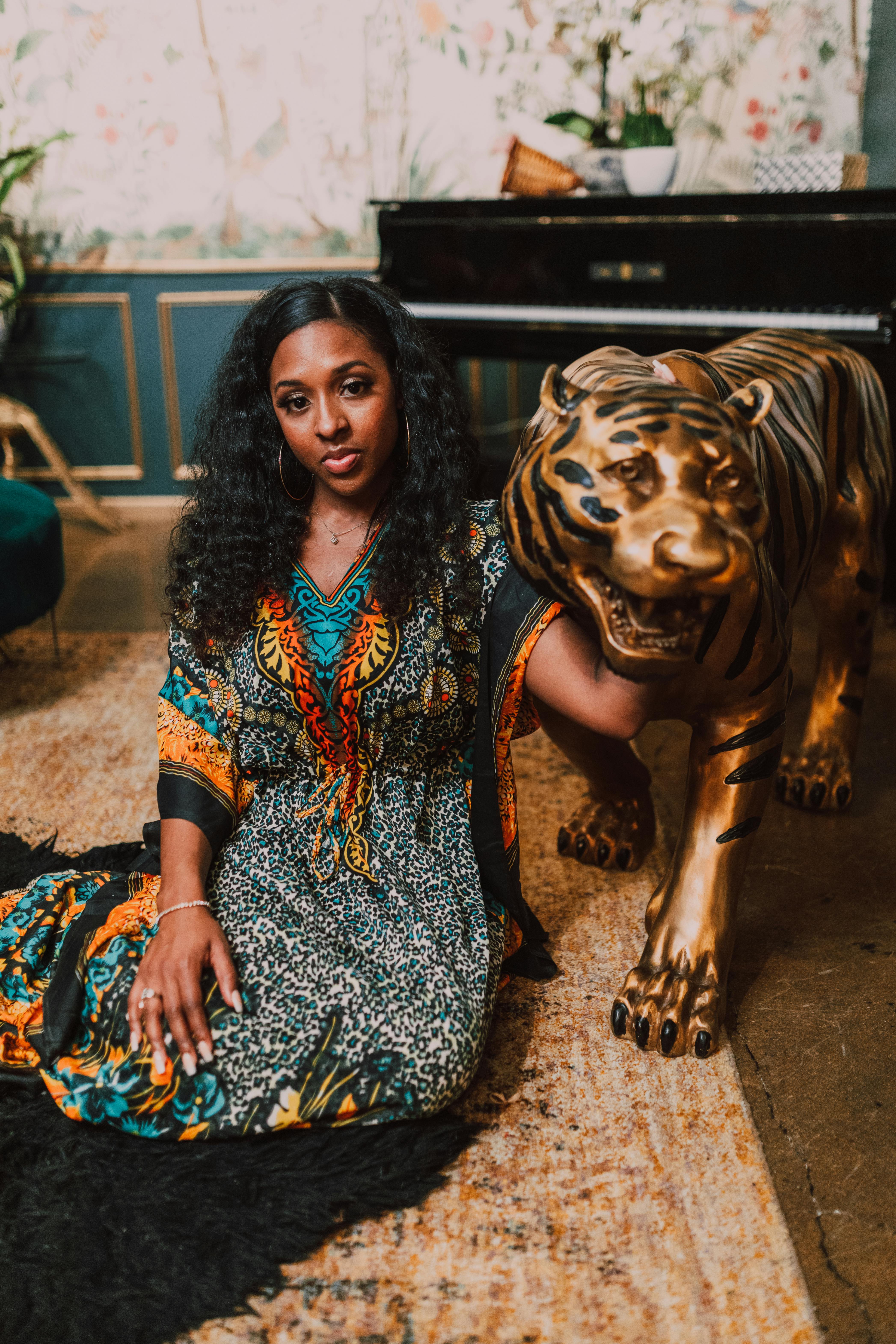 Zadarmo Fotobanka s bezplatnými fotkami na tému # indoor, Afroameričanka, čierna kultúra Fotka z fotobanky