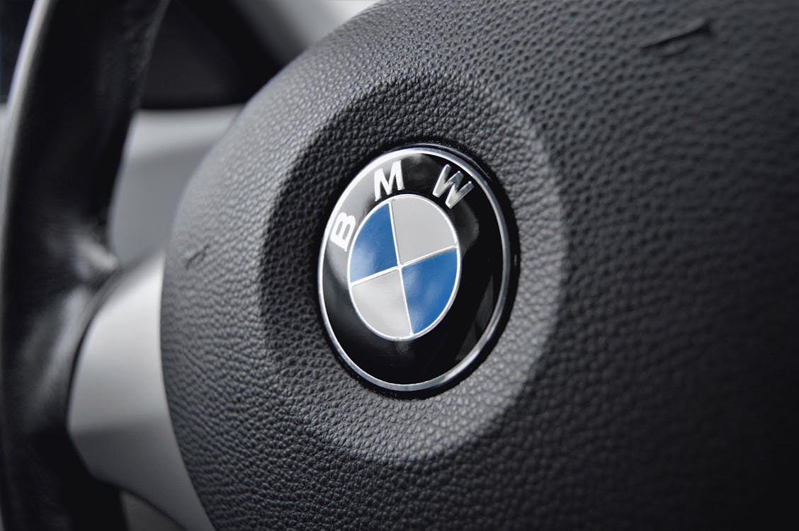 Der ultimative Leitfaden für hochwertige BMW Teile: Qualität, Verfügbarkeit und Preis