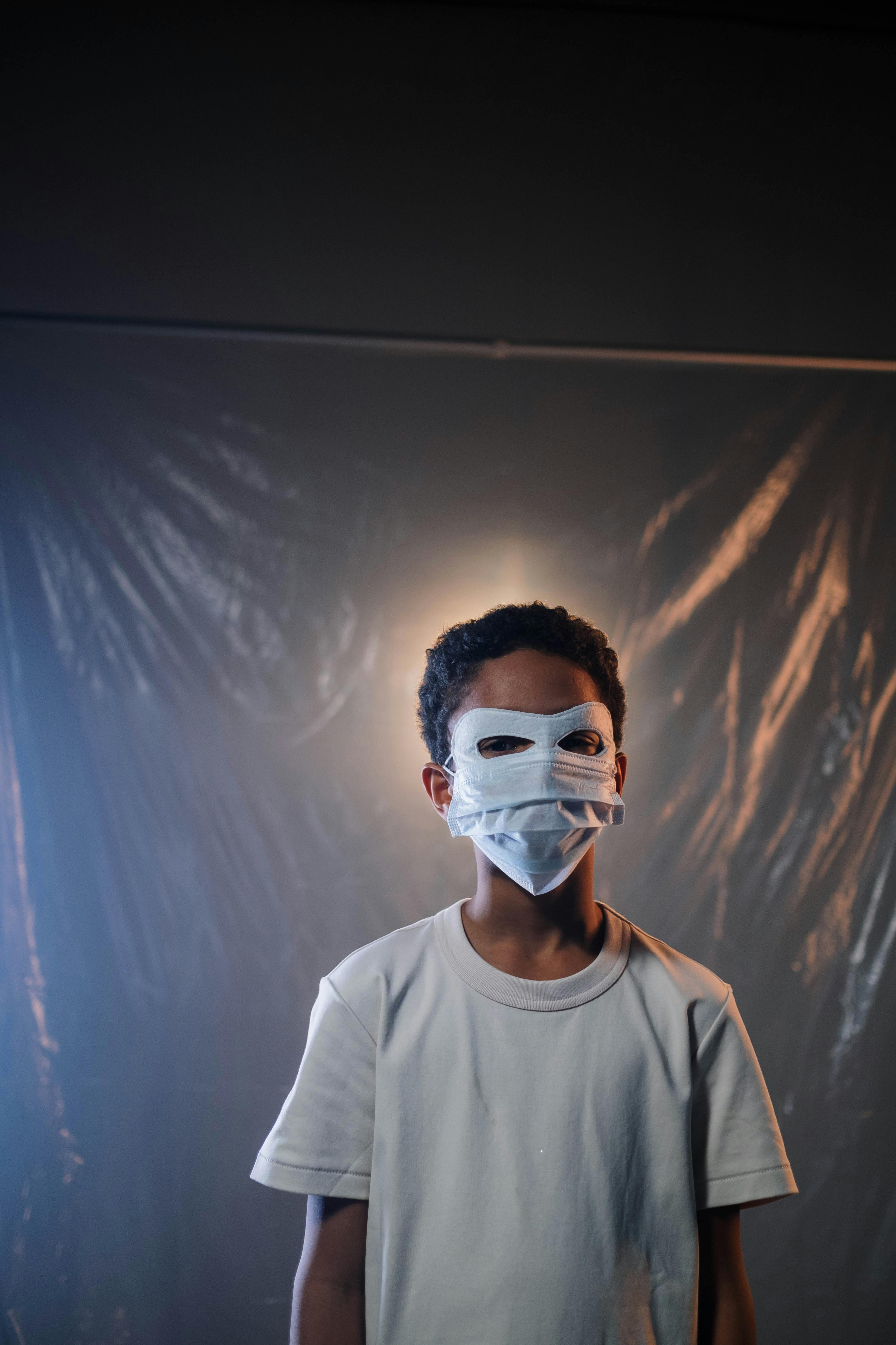 Ilmainen kuvapankkikuva tunnisteilla # sisätiloissa, eristäminen, esiintymisasu Kuvapankkikuva