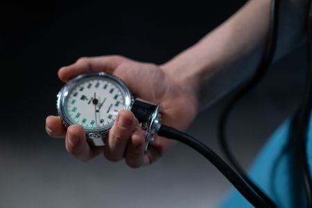How Tonometers Help Ophthalmologists Understand Your Eye Pressure