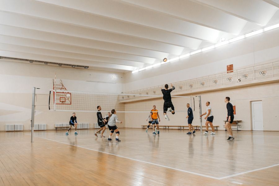 Core Stiffness vs. Core Strength: Why the Distinction Changes Everything in Volleyball Training