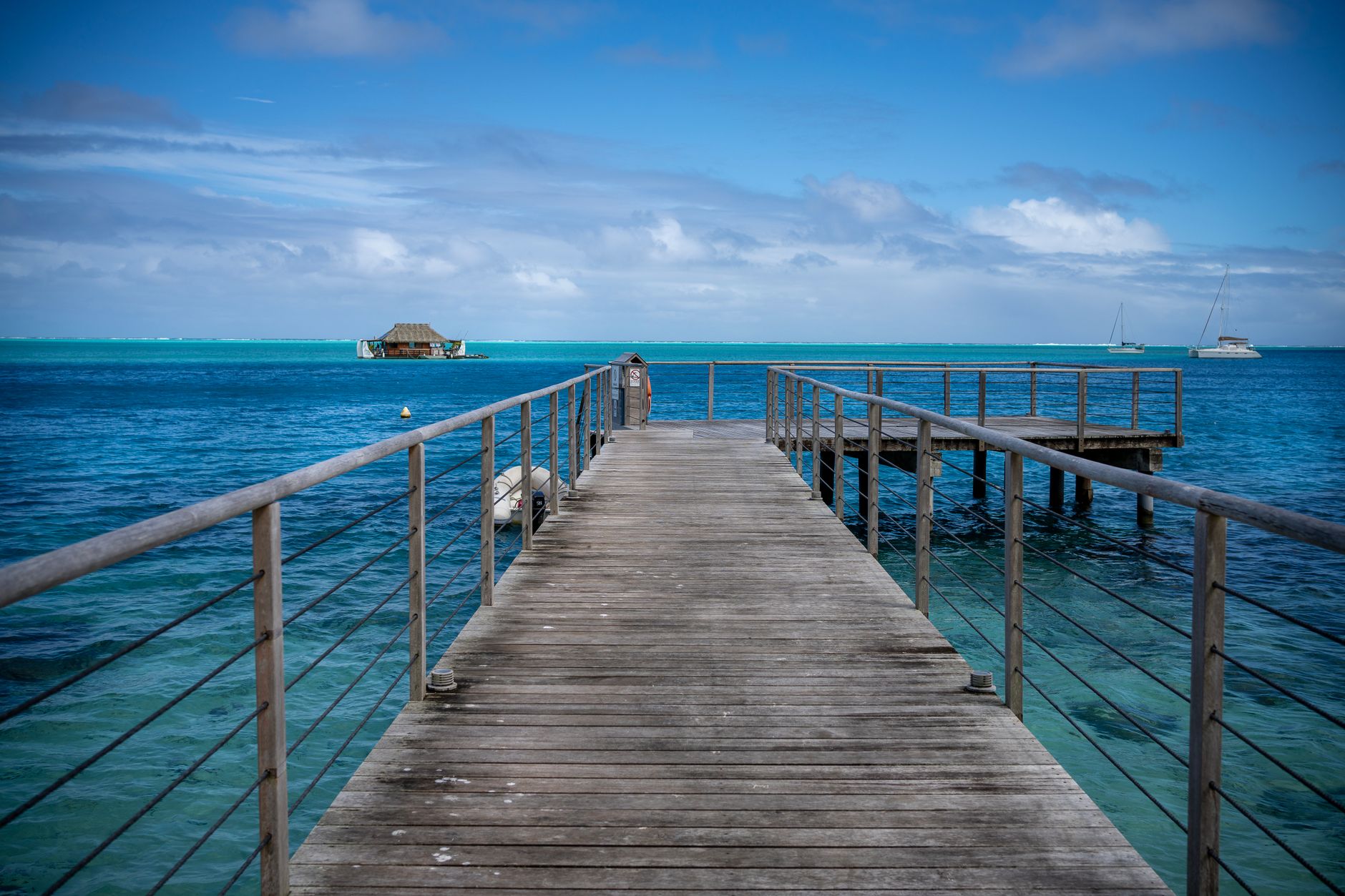 Popular sights in Huahine Landmarks in Huahine