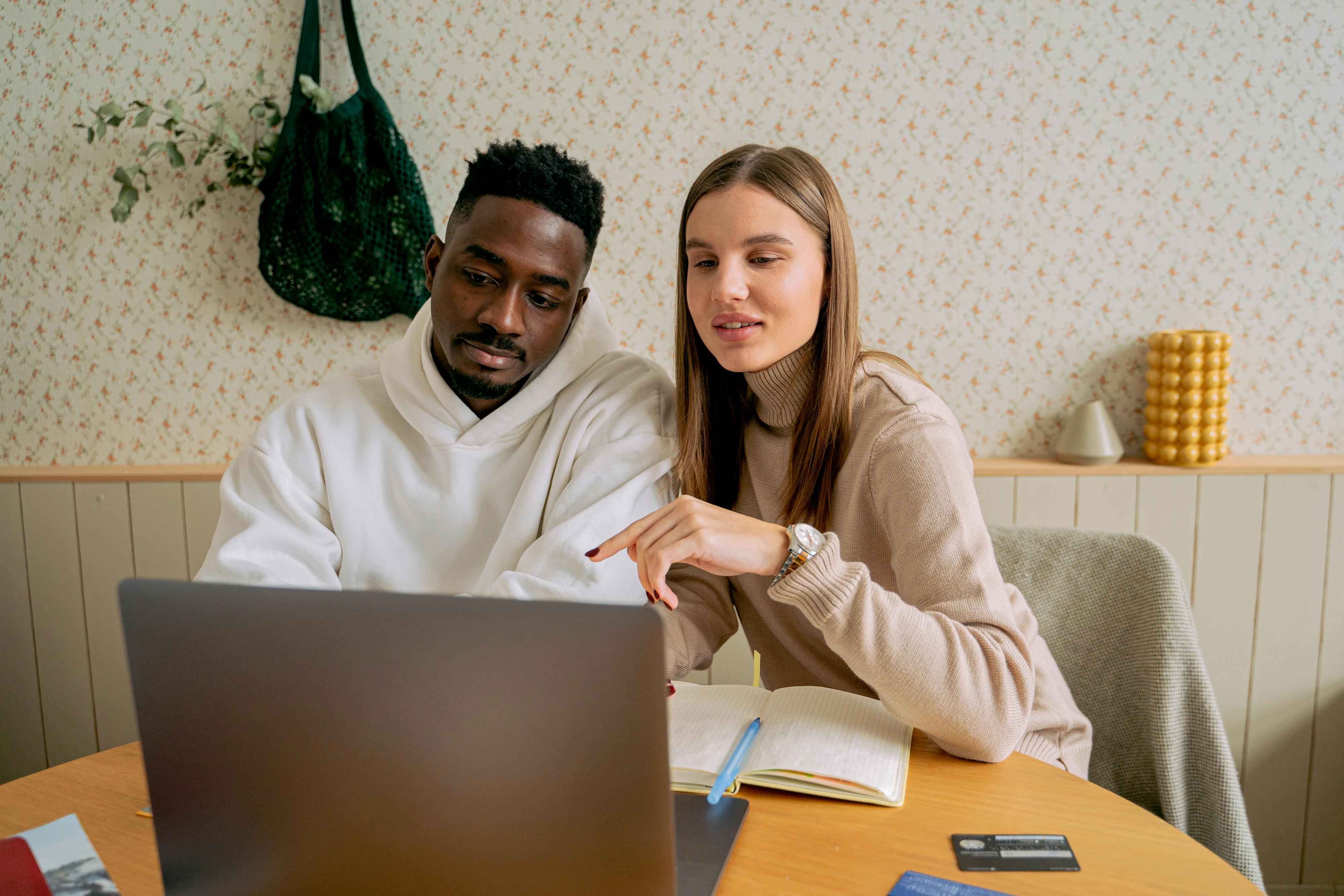 The best budgeting tips for couples planning for 2026 — Photo by Antoni Shkraba Studio on Pexels