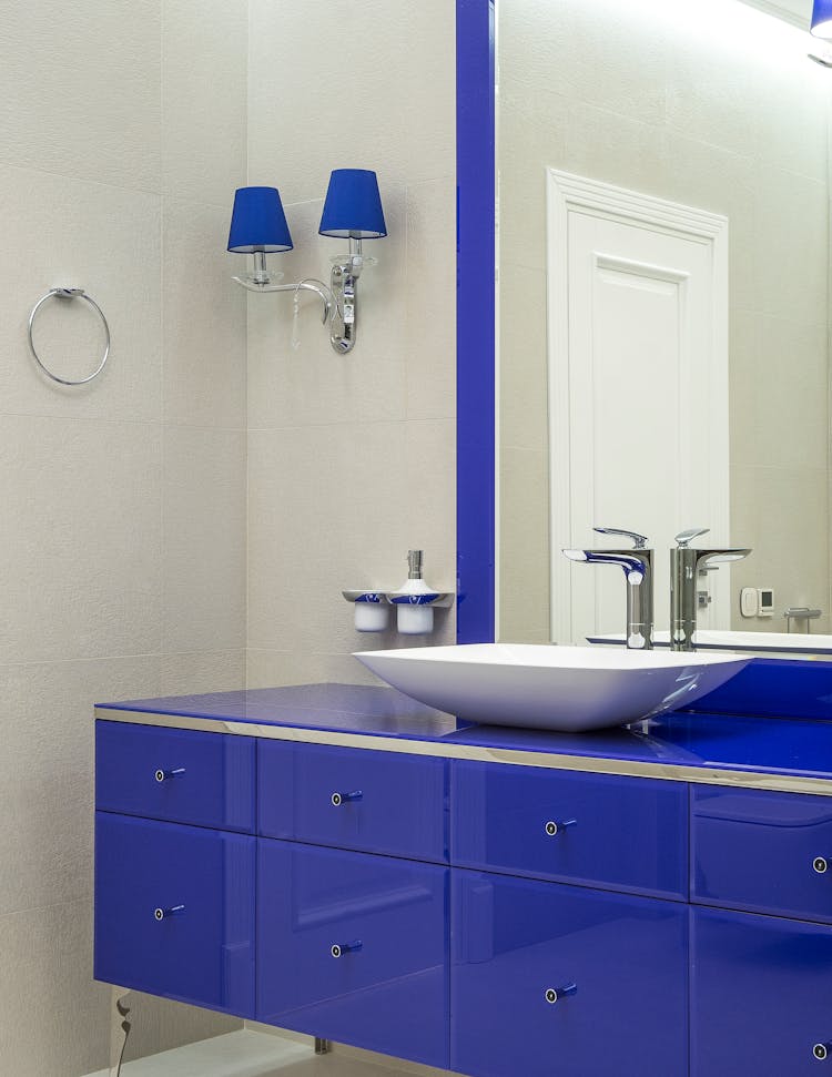 Blue Furniture In Modern Bathroom