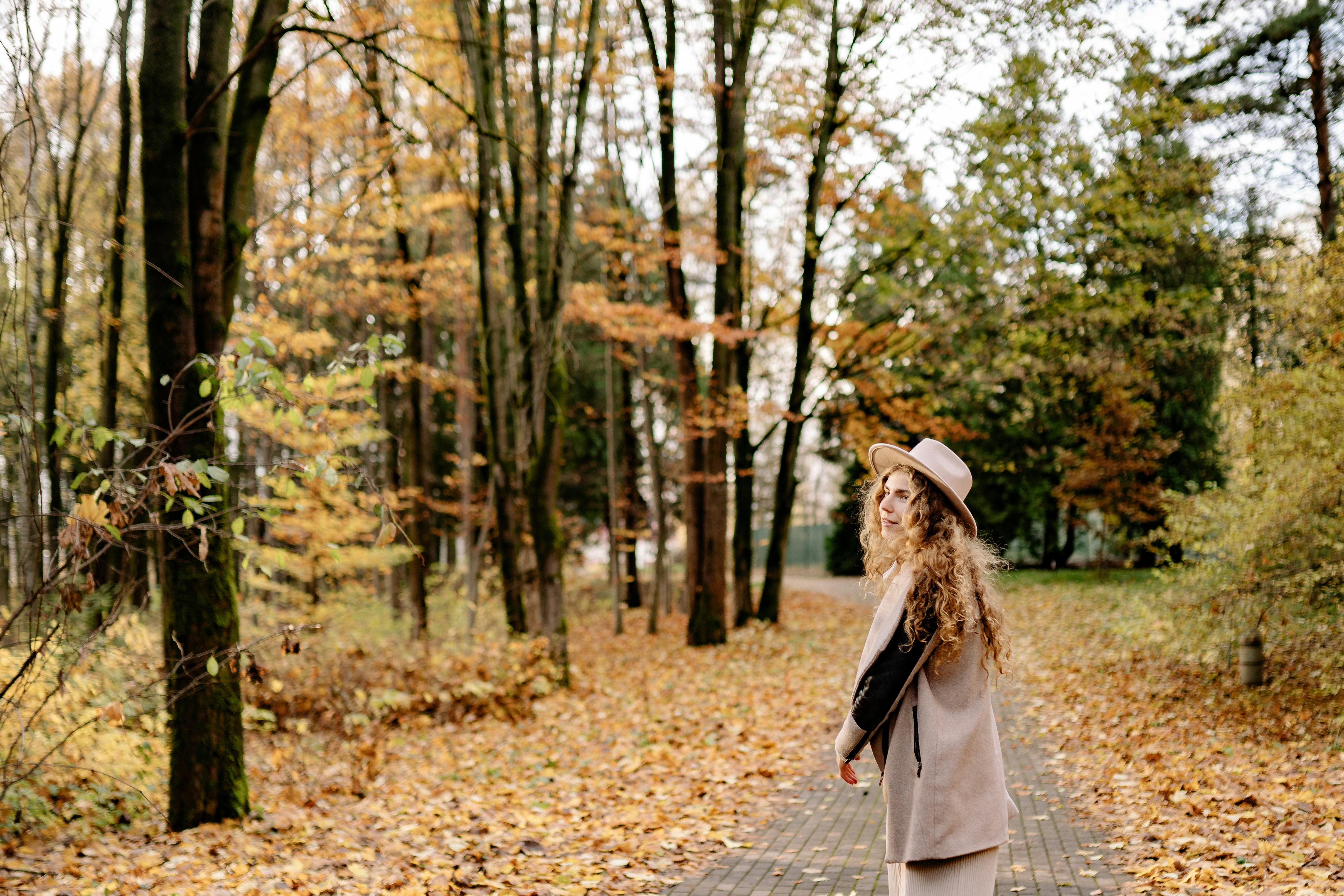 Estonian influencer Tuuli Roosma celebrates birthday alone in nature
