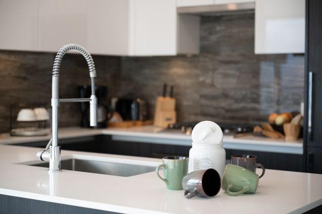 Kitchen faucet installation