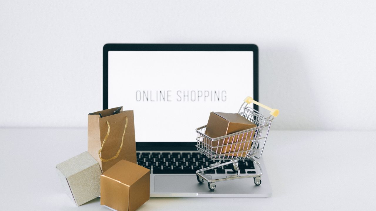 Marketplace e-commerce platform reklamy retail media