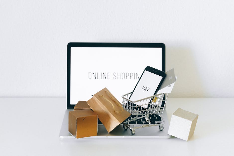 differences between a websites and an e-commerce