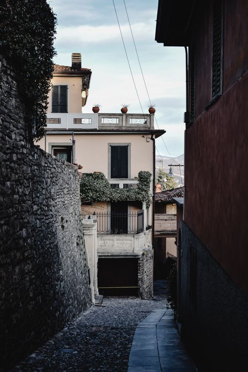 Free Discover a picturesque alley in the historic city of Bergamo, Lombardy, Italy. Stock Photo