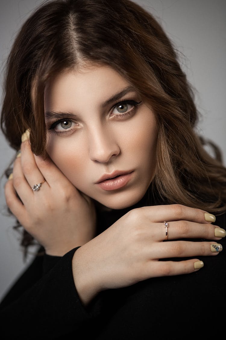 Crop Tender Woman With Natural Makeup And Manicure